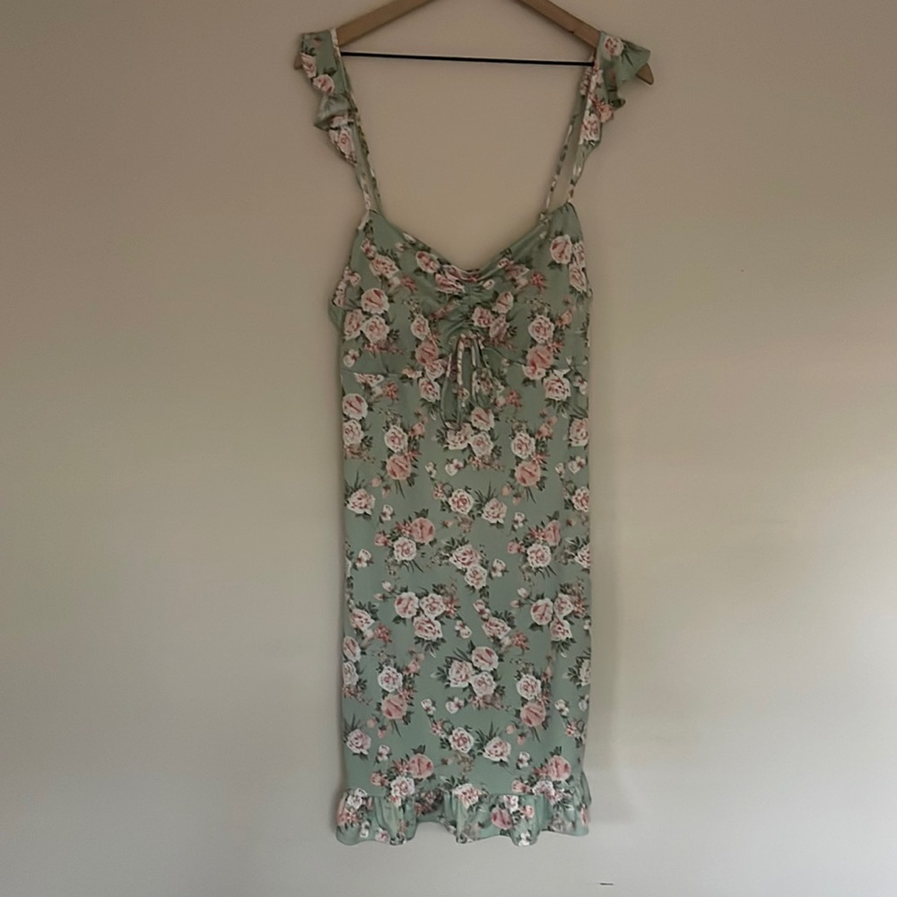 Roses print dress